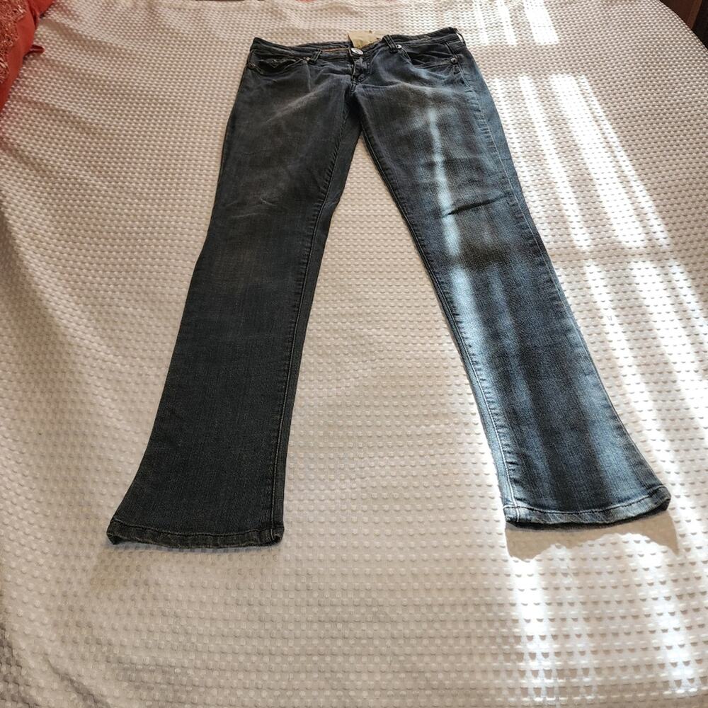 MARLOW EUC WOMEN'S SIZE 30  VINTAGE BLUE DENIM JEANS RELISTED